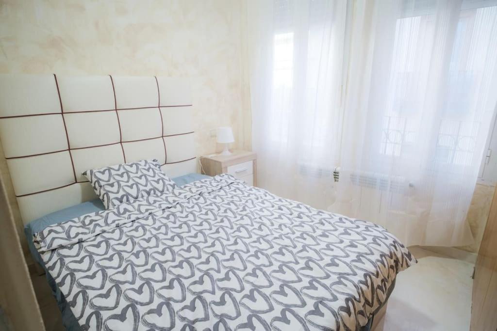 Piso Acogedor En Madrid Centro Διαμέρισμα Εξωτερικό φωτογραφία