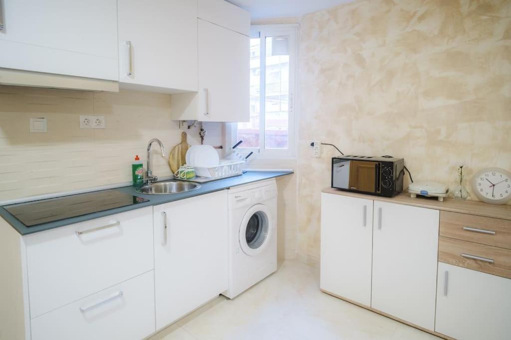 Piso Acogedor En Madrid Centro Διαμέρισμα Εξωτερικό φωτογραφία
